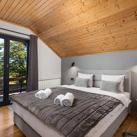 Mint Chalet *