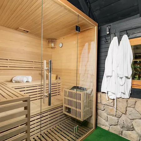 Mint Chalet